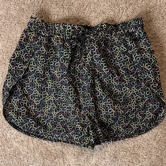 Sweaty Betty Pants - Sweaty Betty Black with Yellow and Red Pattern Athletic Shorts